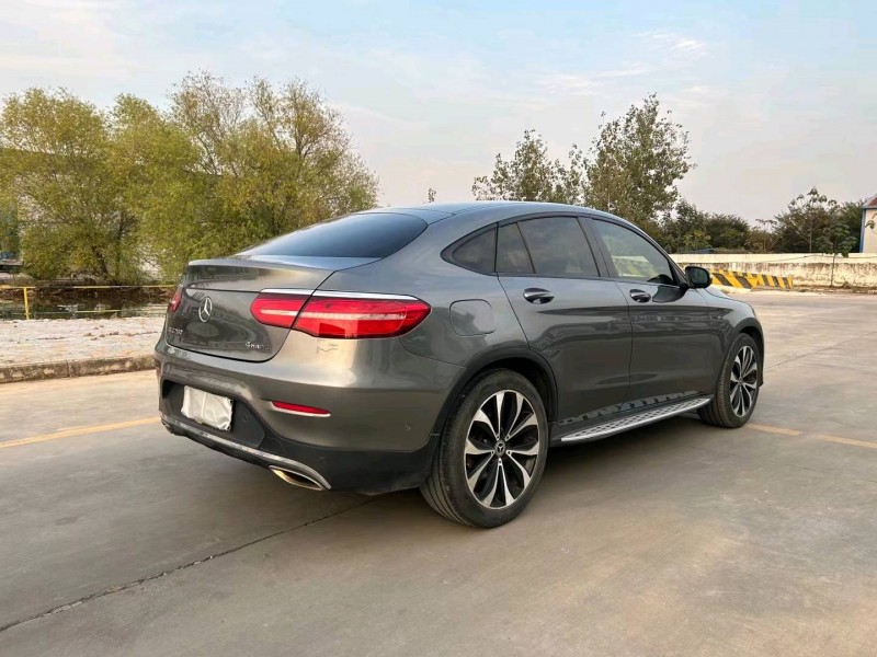徐州17年奔驰GLC4