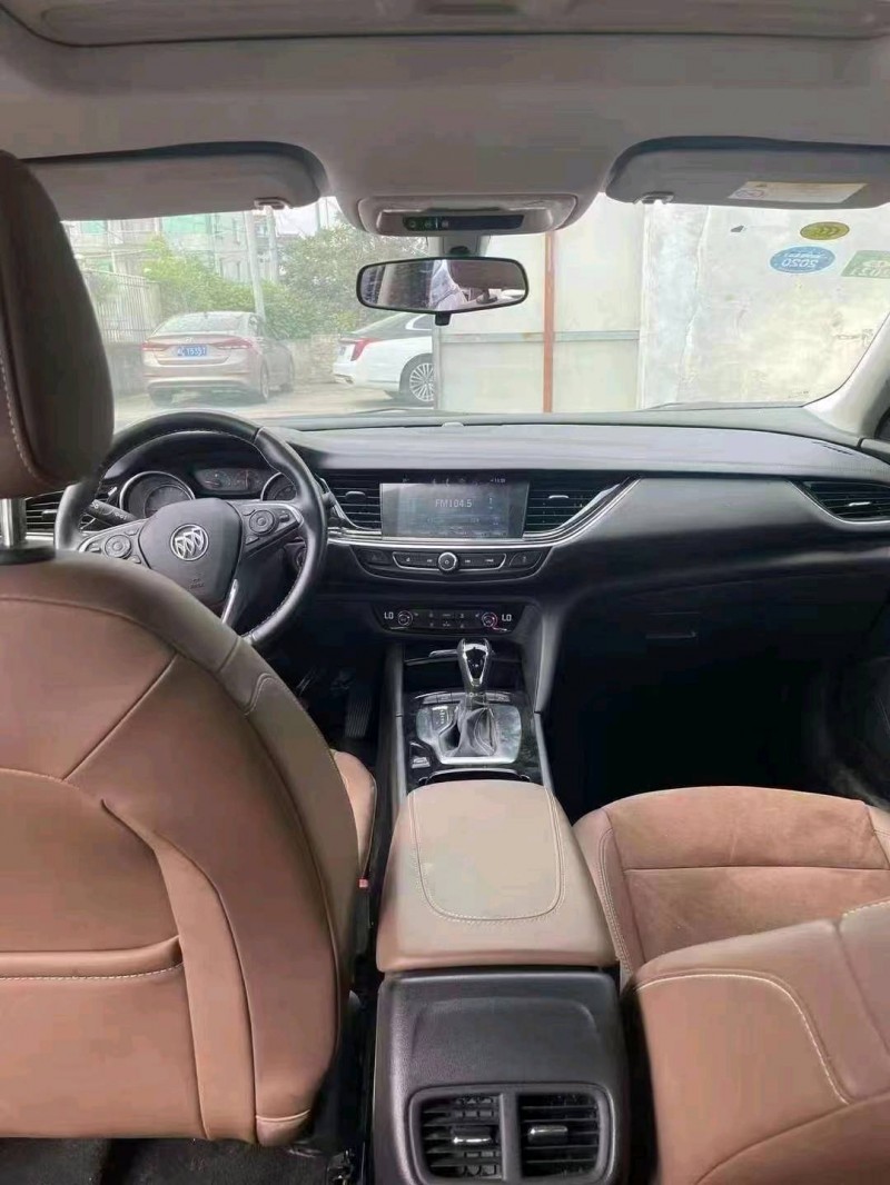 湖州19年别克君威8