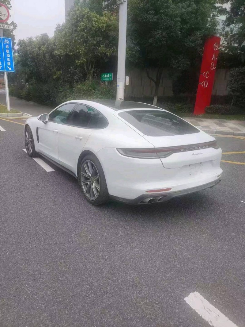 宜昌21年保時捷帕拉梅拉6