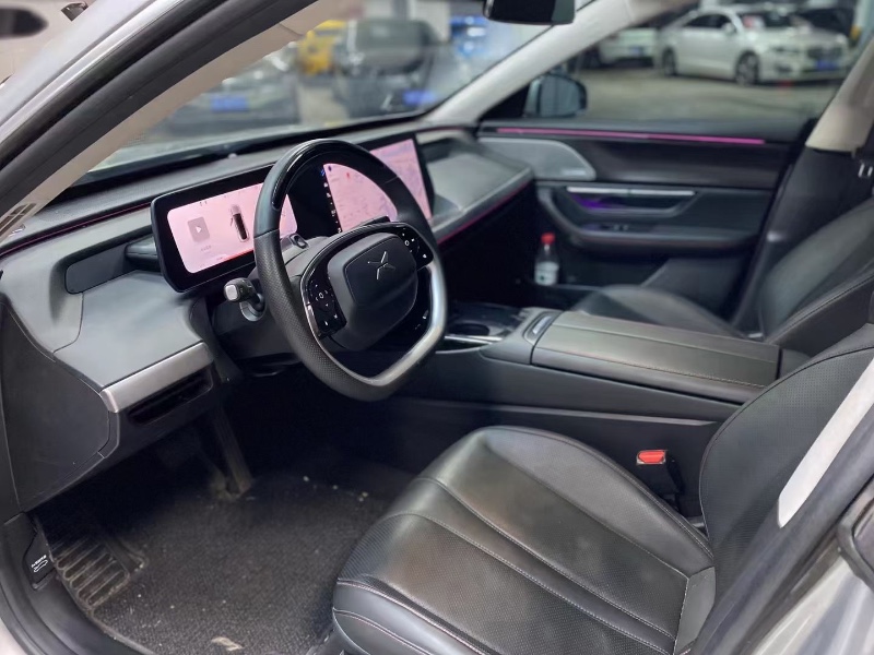 成都21年小鵬汽車p76