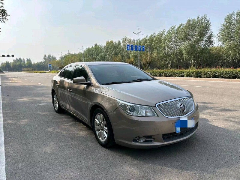 枣庄13年别克君越2