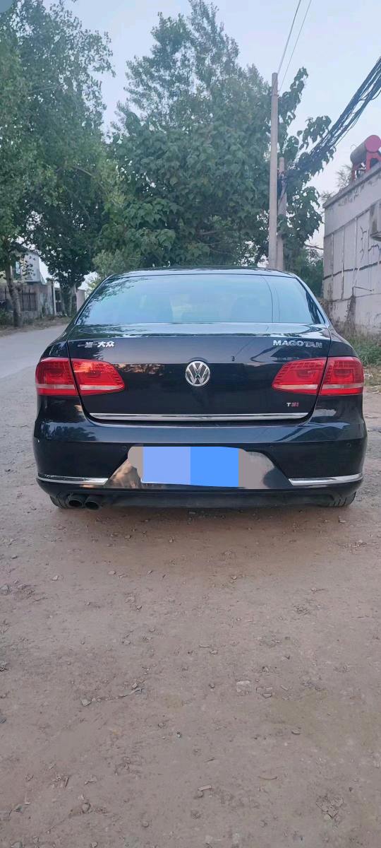 保定13年大众迈腾2