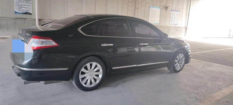 保定11年日产天籁6