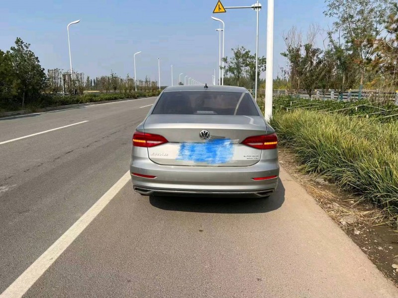 邯郸18年大众朗逸9