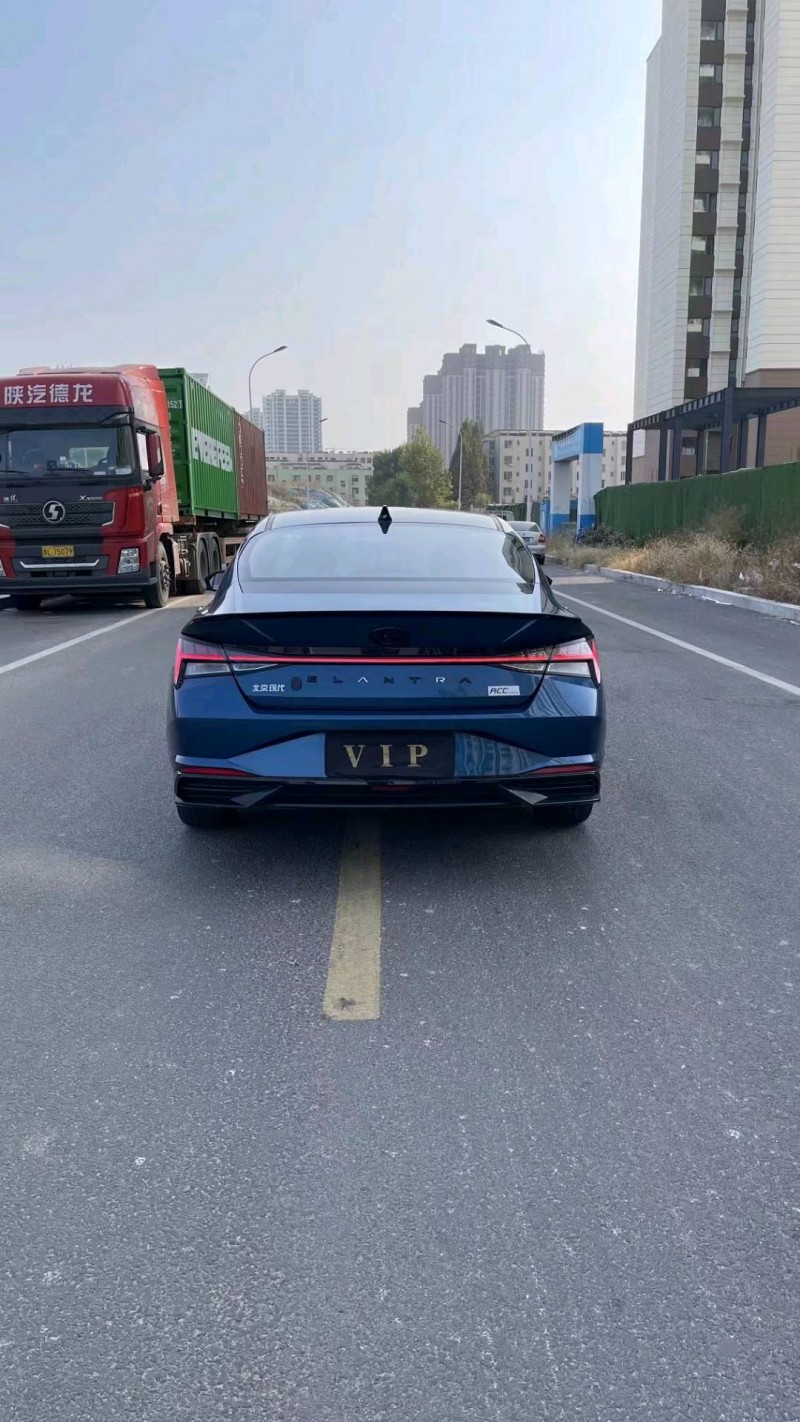 东营22年现代伊兰特2