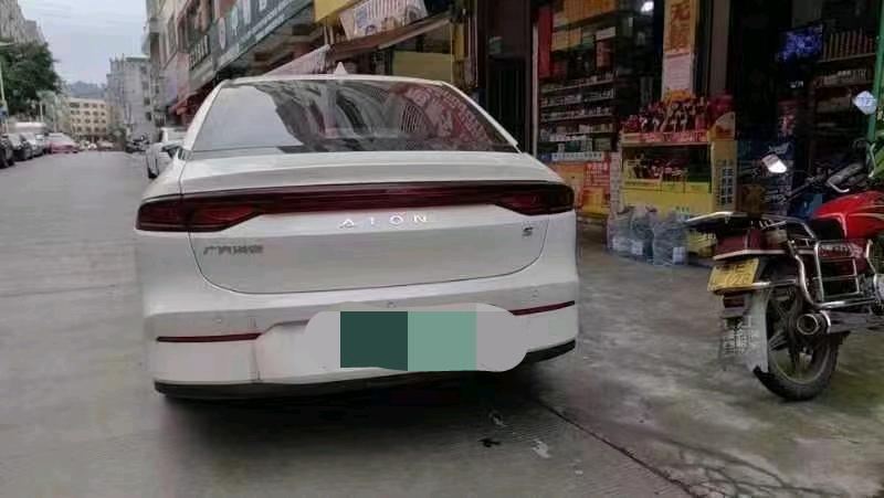 安順23年傳祺埃安S5802