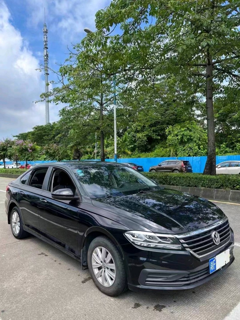 佛山19年大众朗逸2