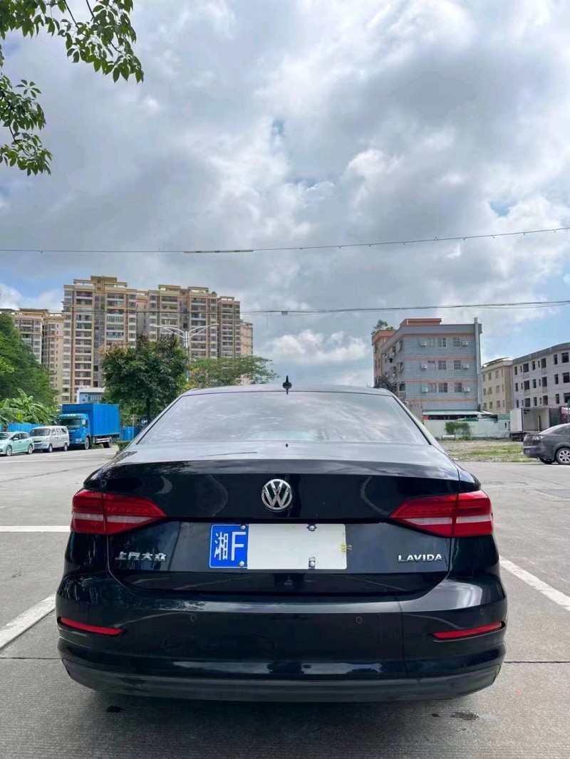 佛山19年大众朗逸4