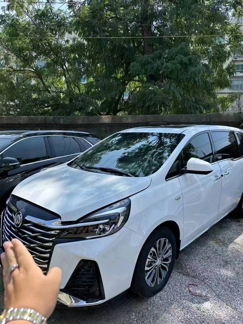 衡阳23年别克GL82