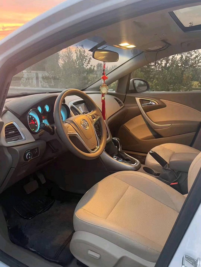 徐州15年别克英朗GT4