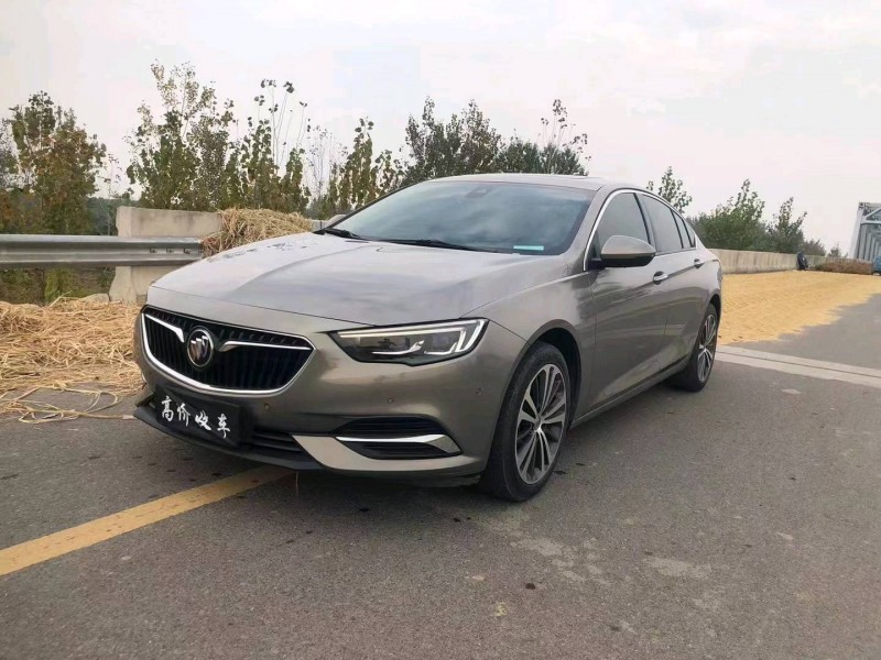 徐州18年别克君威2