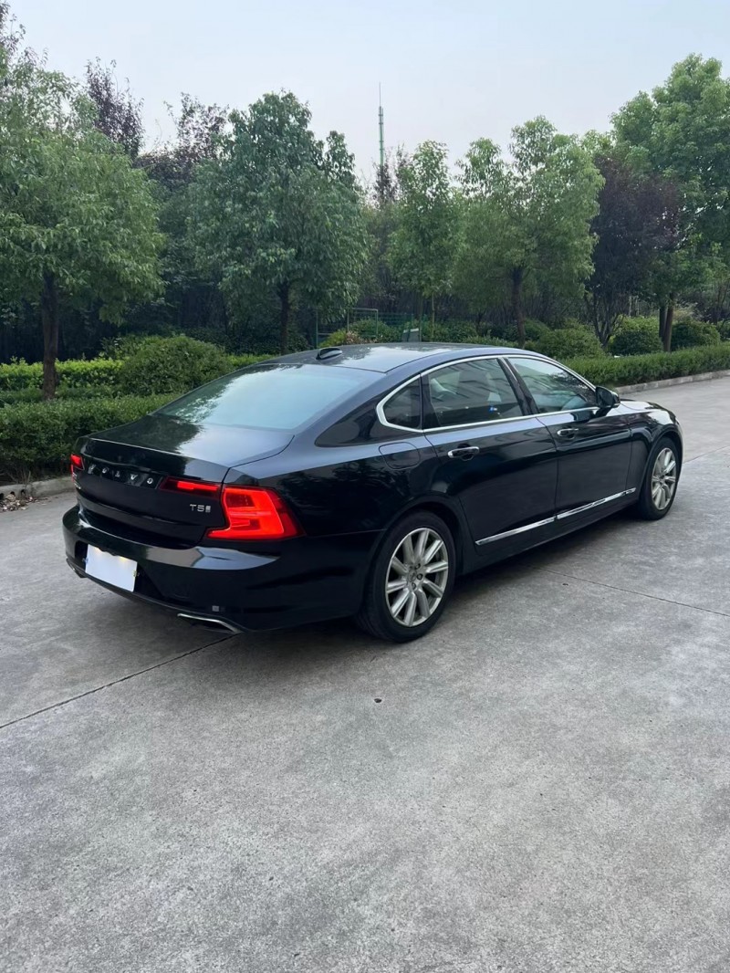 宿迁19年沃尔沃S904