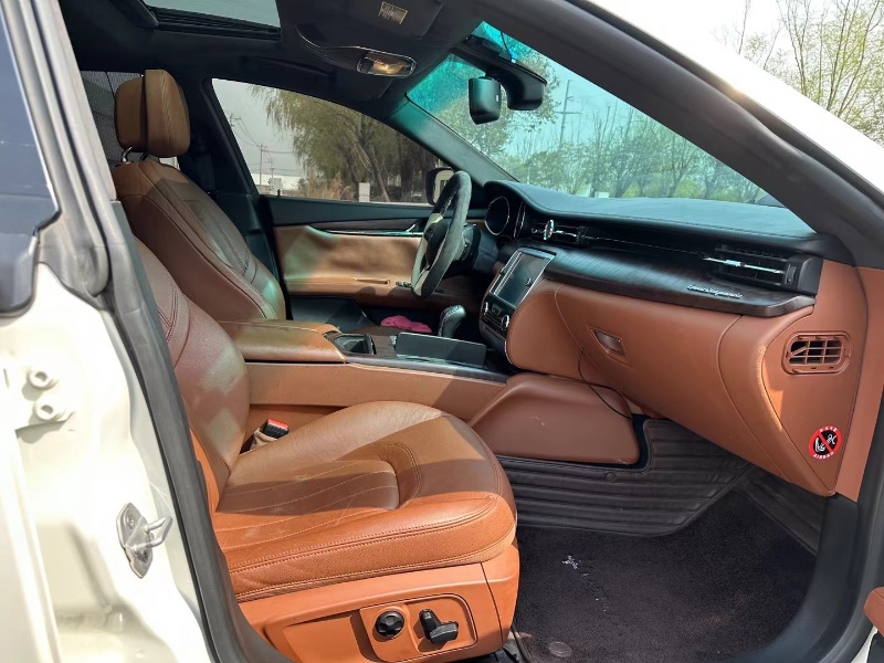 徐州16年玛莎拉蒂总裁9