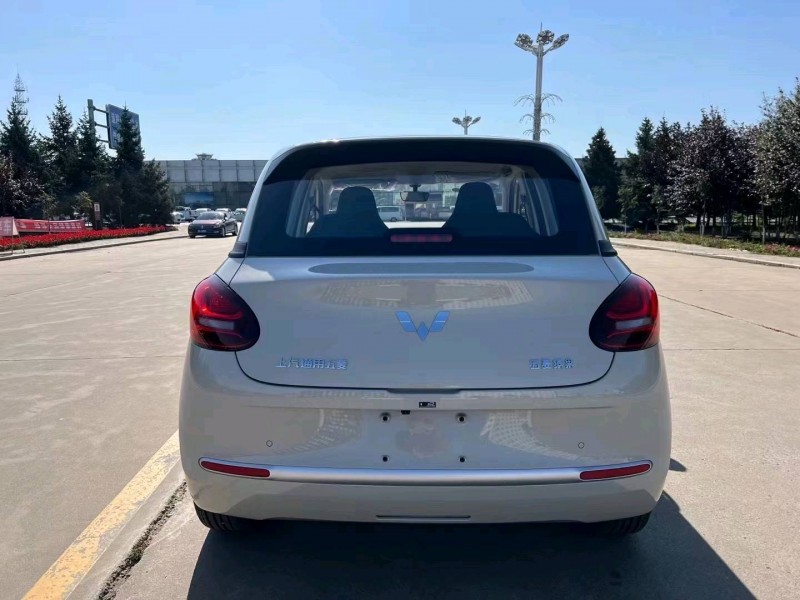 哈爾濱23年五菱汽車繽果9