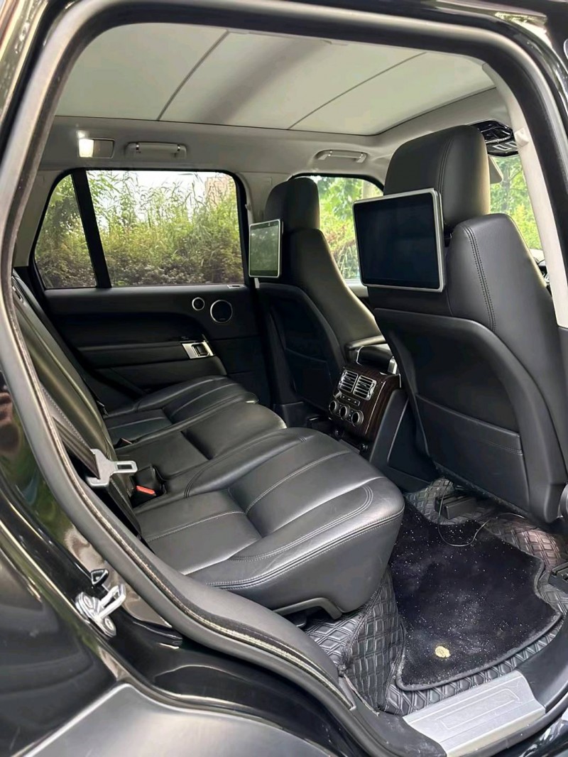 徐州17年路虎揽胜行政4