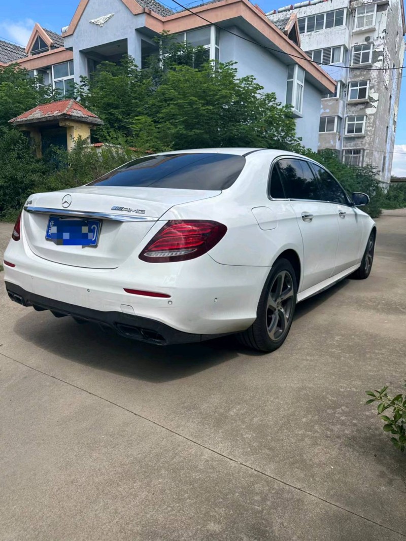 东营17年奔驰E5