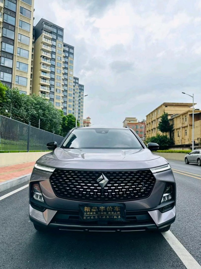 東莞19年寶駿RS51