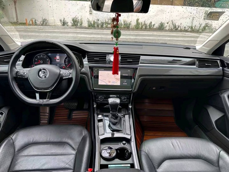 廊坊18年大众辉昂5