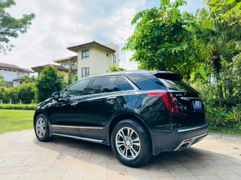 东莞20年凯迪拉克XT56