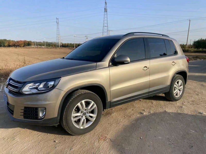 保定16年大众途观2