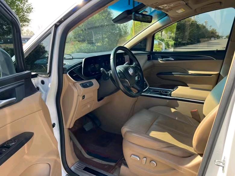 盐城21年别克GL86