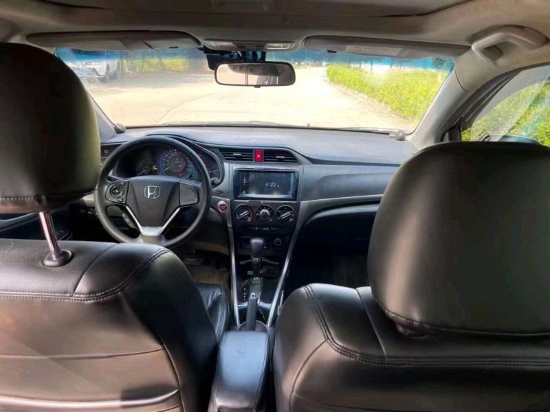 珠海18年本田凌派4