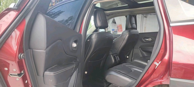 保定18年Jeep自由光4