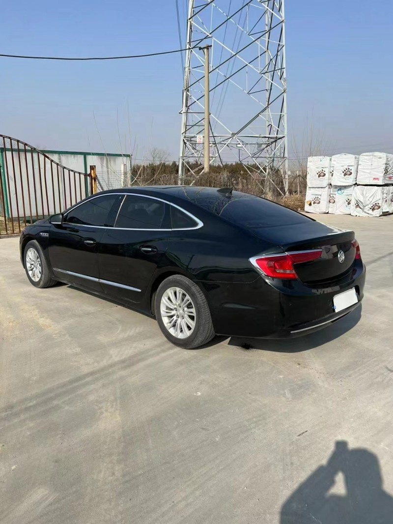 宿迁18年别克君越5