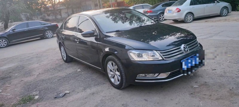 保定13年大众迈腾2