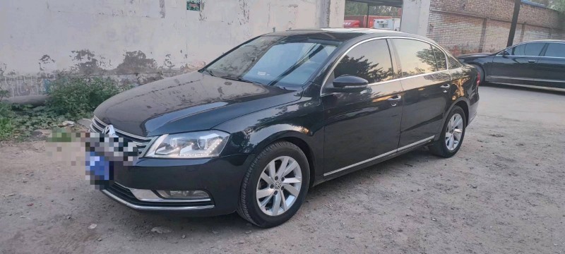 保定13年大众迈腾3