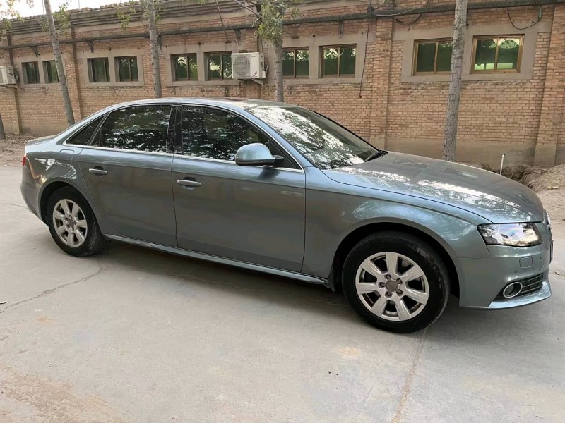 保定12年奥迪A4L3