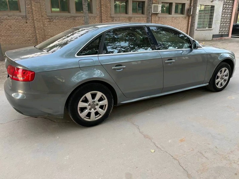 保定12年奥迪A4L4