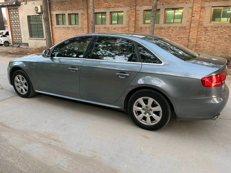 保定12年奥迪A4L5