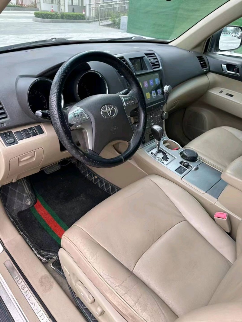 廊坊12年丰田汉兰达7