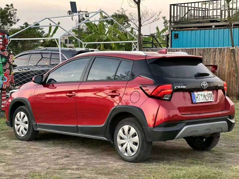 深圳22年丰田YARiS L 致炫6