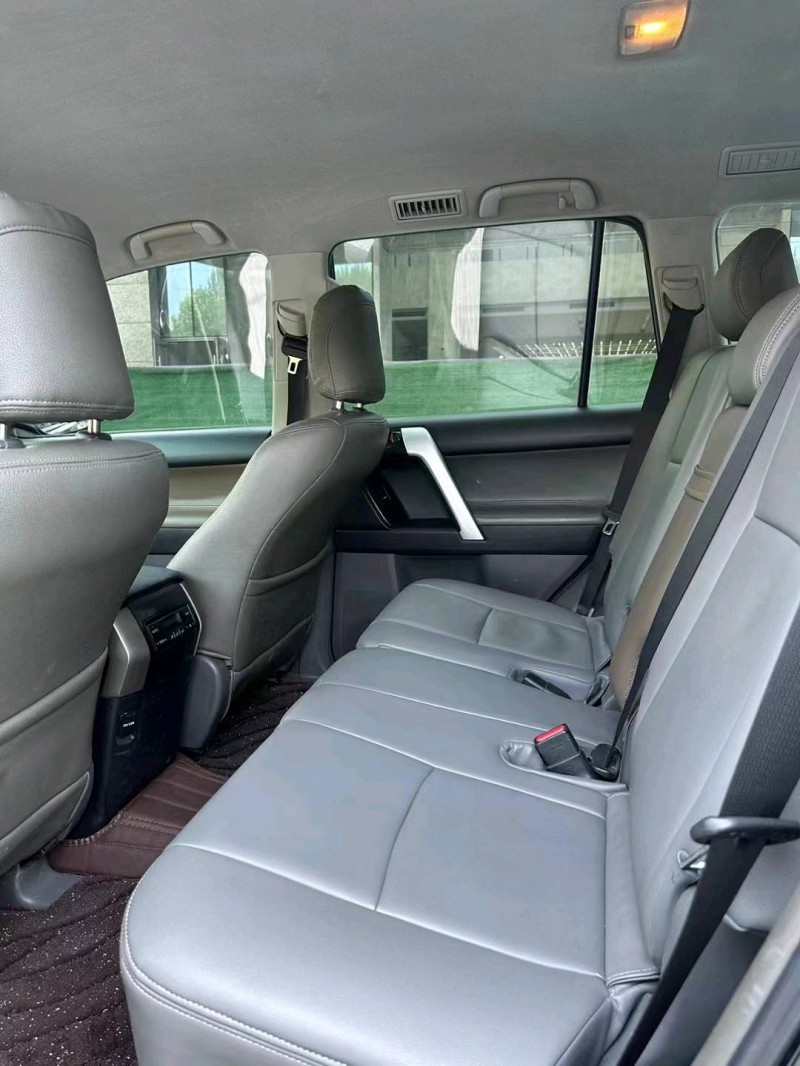 廊坊12年丰田普拉多7