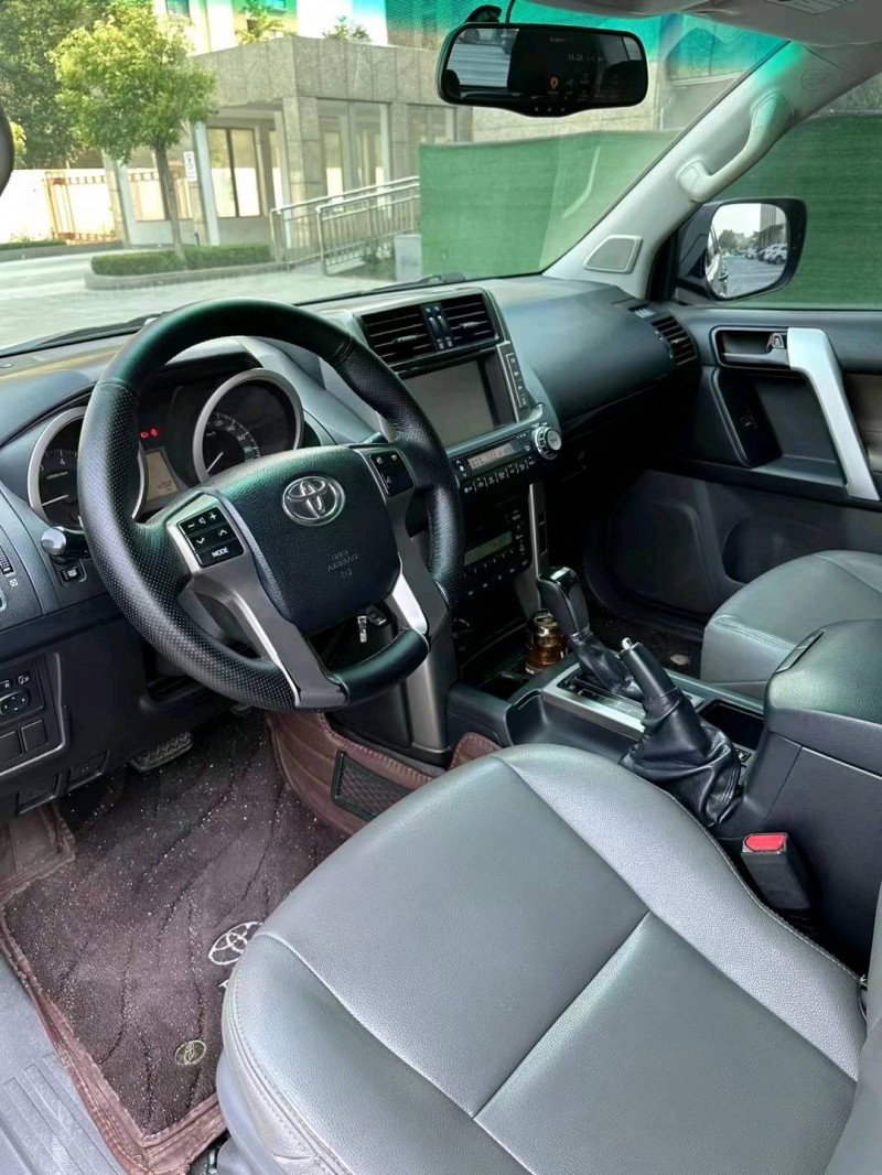 廊坊12年丰田普拉多8