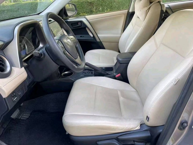 汕头14年丰田RAV44