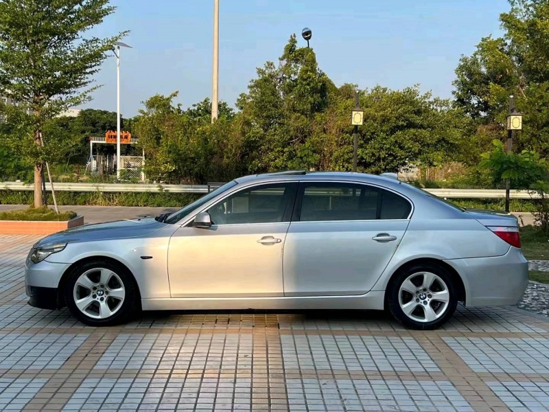 珠海10年宝马5系3