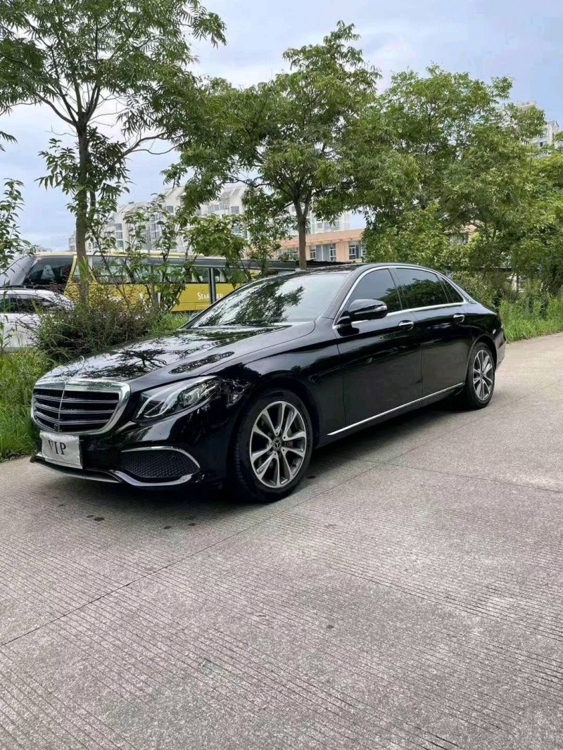 嘉兴18年奔驰E3