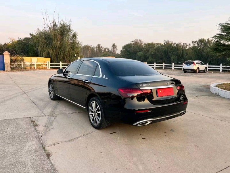 苏州21年奔驰E6