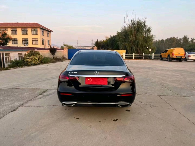 苏州21年奔驰E7