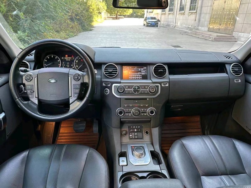 枣庄17年路虎发现7