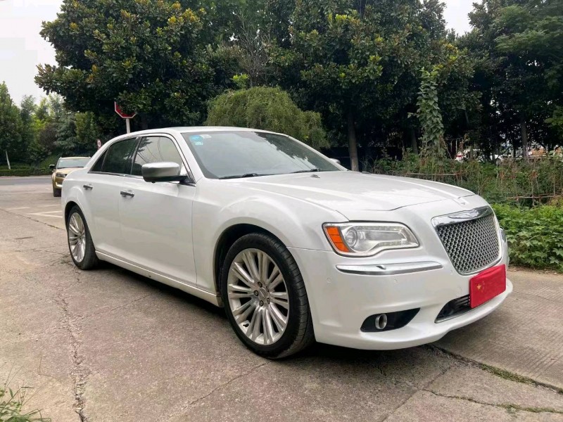常州13年克莱斯勒300C2
