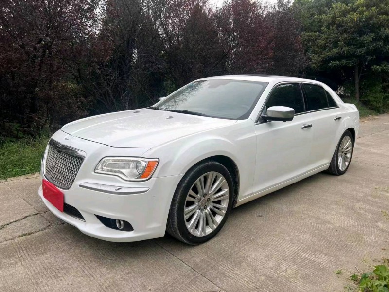 常州13年克莱斯勒300C3