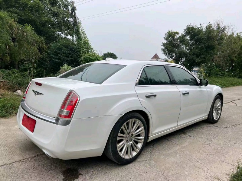 常州13年克莱斯勒300C6
