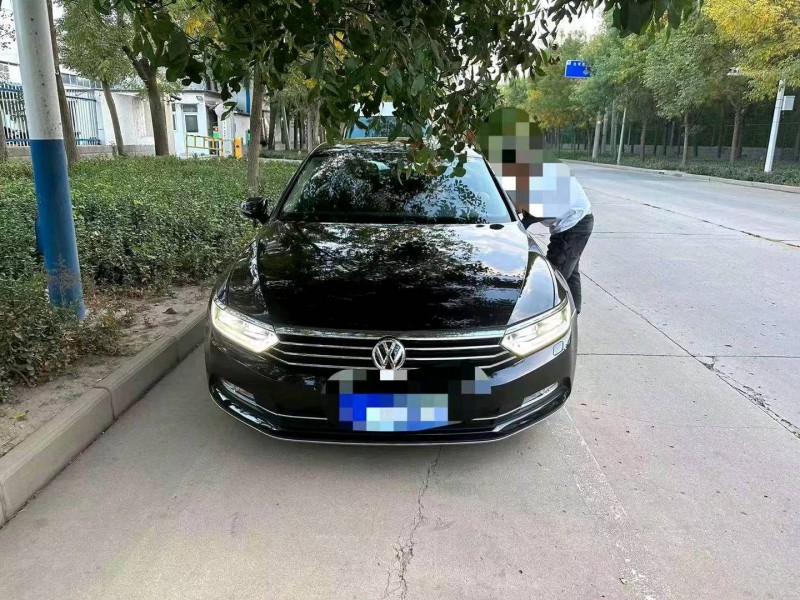 邯郸18年大众迈腾1