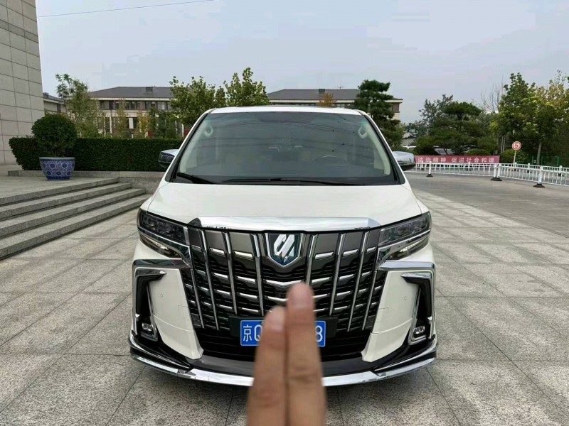 潍坊19年丰田埃尔法1