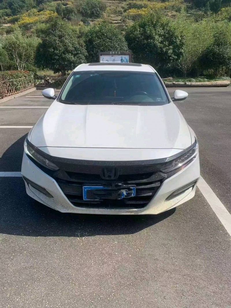 嘉兴19年本田雅阁1