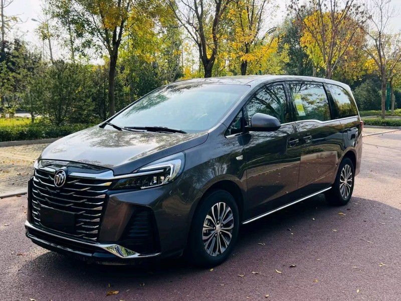 聊城23年别克GL82